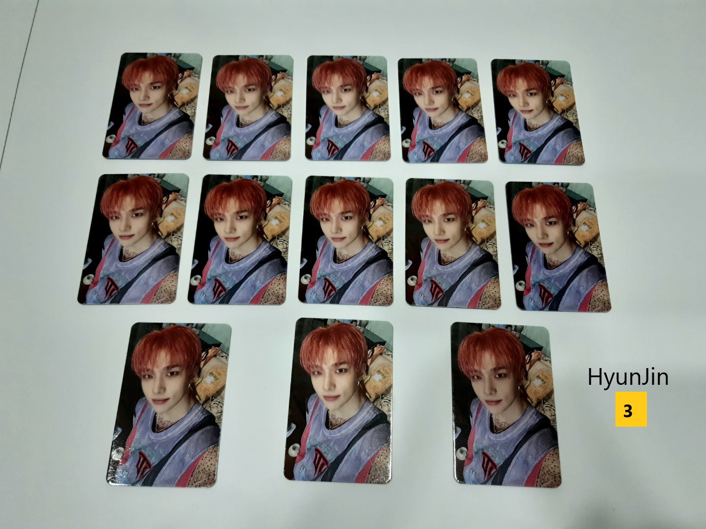 HyunJin photocard